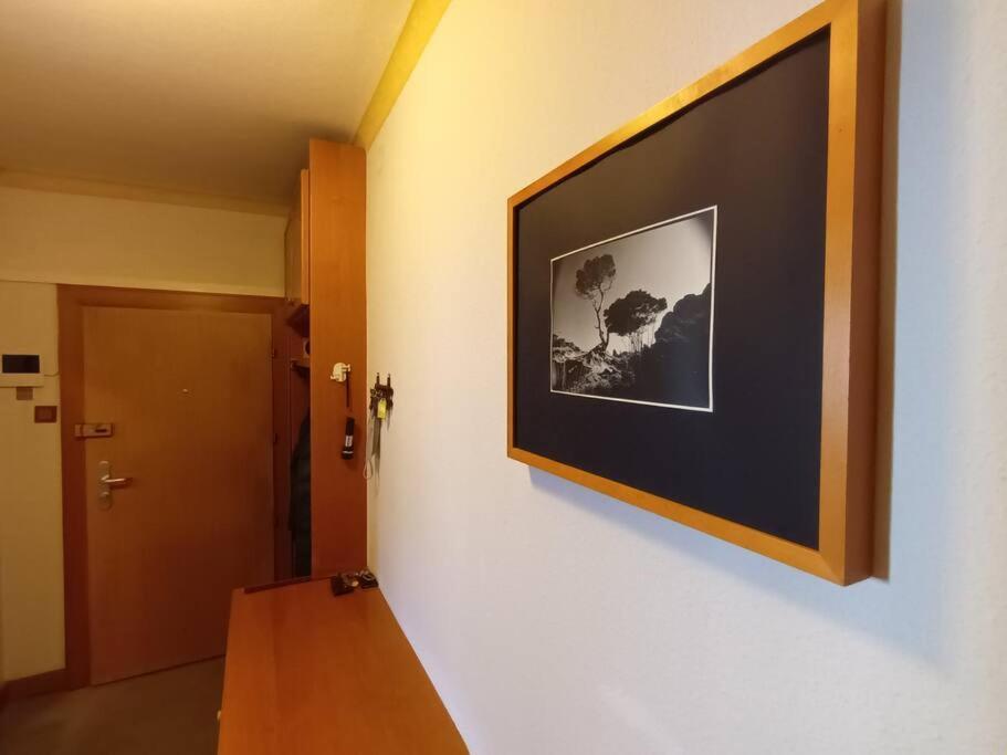 Modernes Apartment In Wien Buitenkant foto