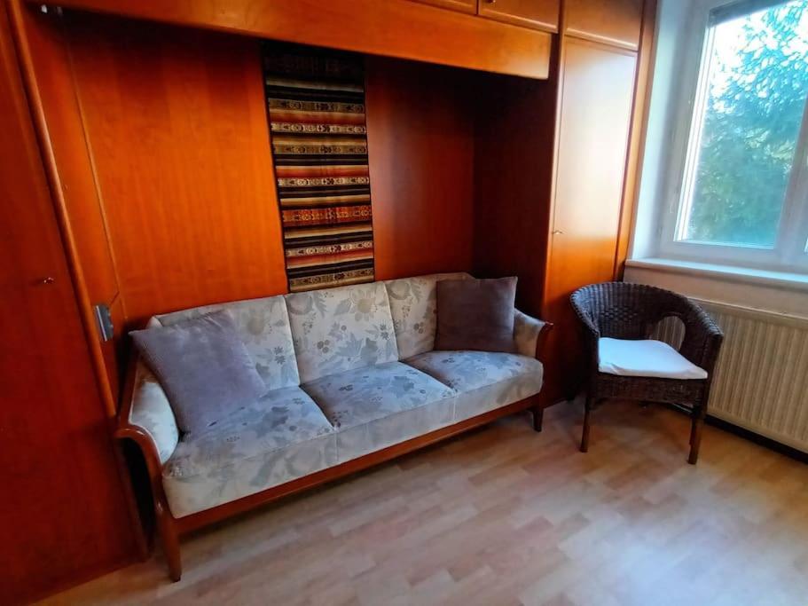 Modernes Apartment In Wien Buitenkant foto