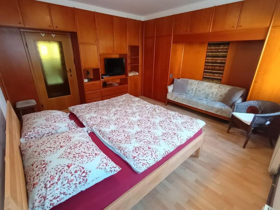 Modernes Apartment In Wien Buitenkant foto